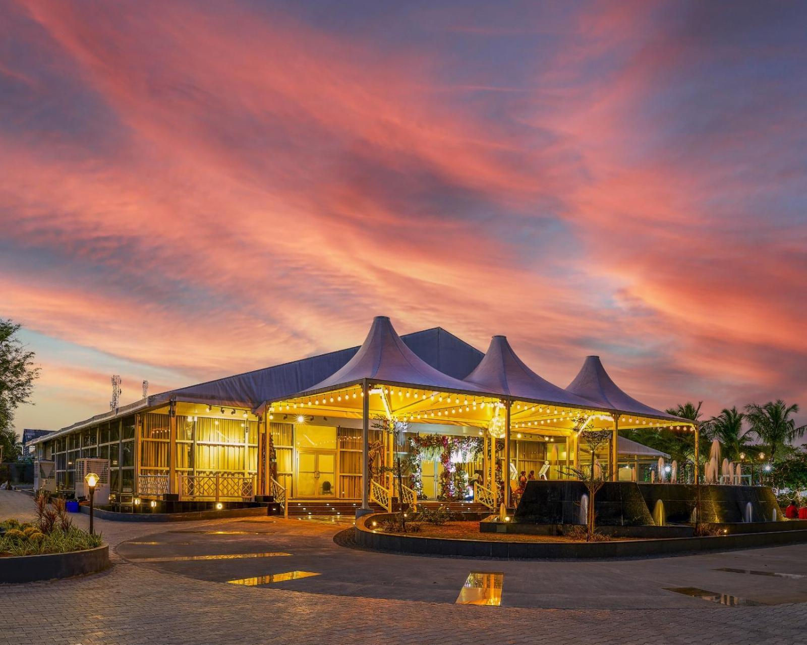 Mgm East Coast Road 4*